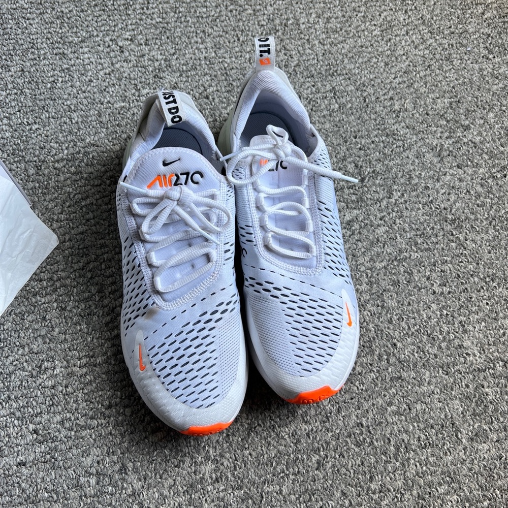 Air max 270 size 10.5
